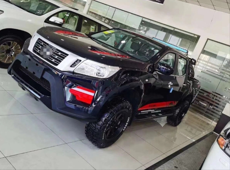 NISSAN NAVARA NP300 2015+ CUSTOM ÖN TAMPON &amp; PANJUR